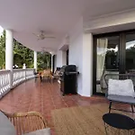 וילה Rosario