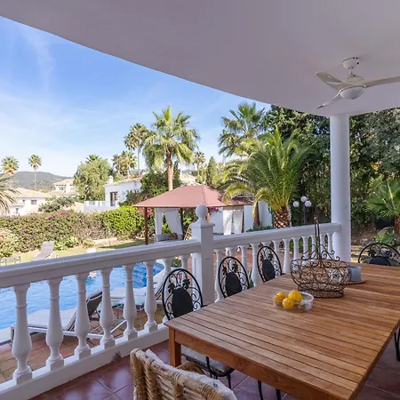 Rosario * マルベーリャ